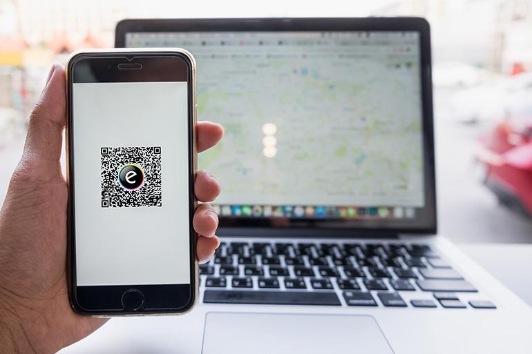 Doos met onze QR home page